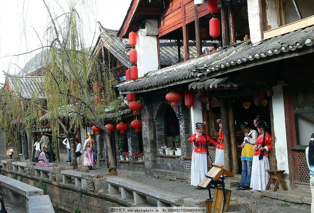 丽江古镇酒吧街图片